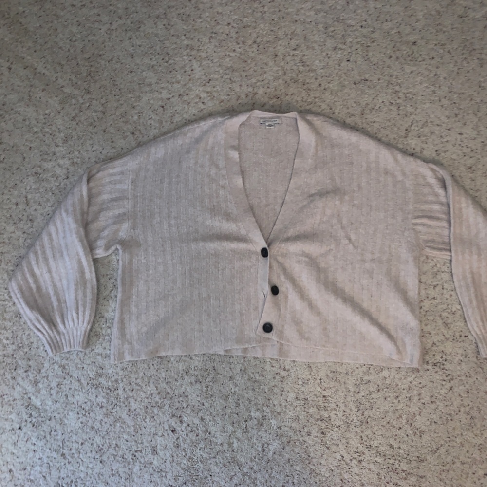 Cute cropped button up cardigan
